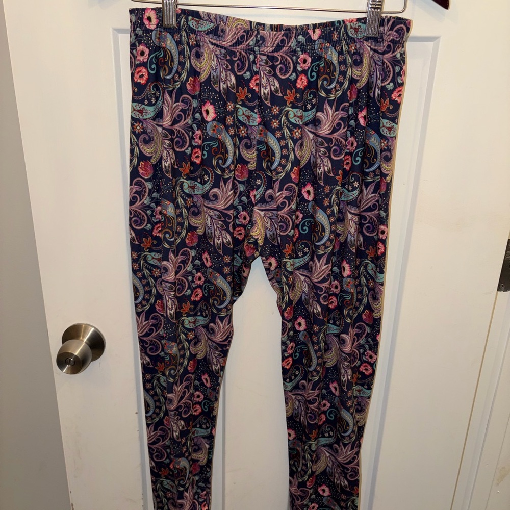 NorthStyle Multicolor Paisley Leggings